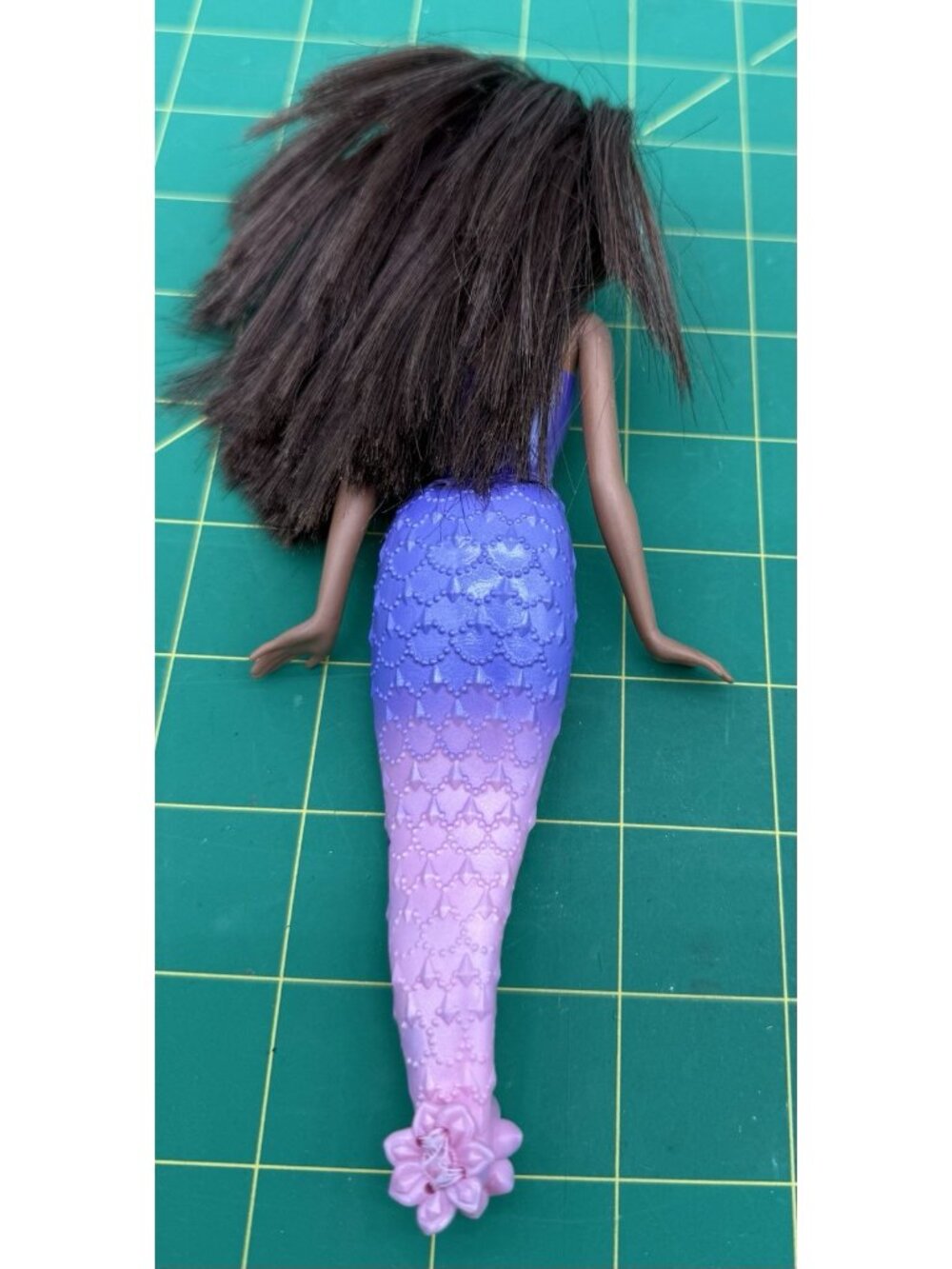 Moxie Girlz Magic Swim Mermaid Kellan Doll - Picture 5 of 8
